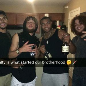 Meet your Posher, Derris